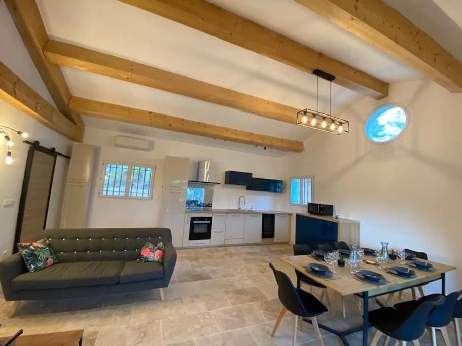 Villa Cigalons En Pleine Pinede Avec Piscine Chauffee De Mai A Septembre Auriol ภายนอก รูปภาพ